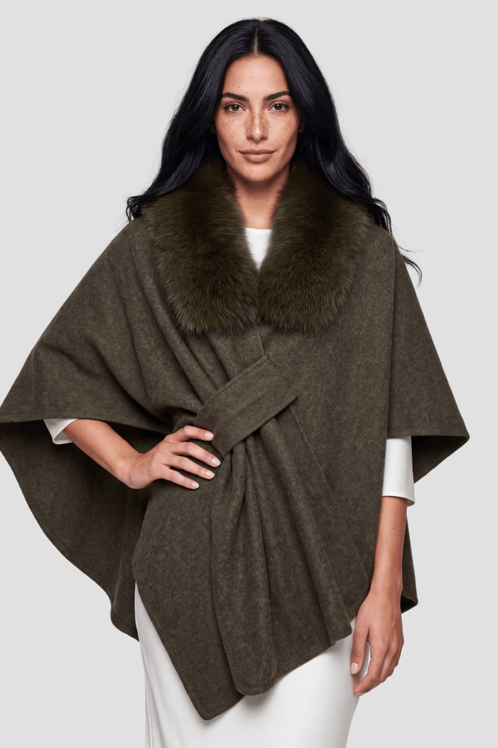 Cape fourrure femme kaki Héritage fourrure