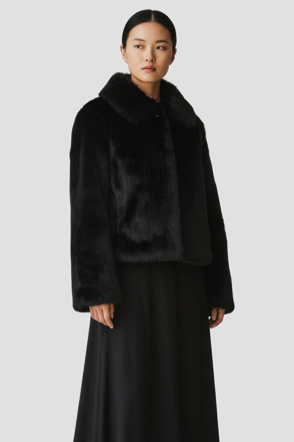 Manteau fourrure femme poil court noir Héritage fourrure