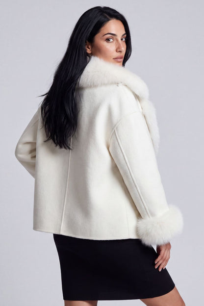 Blouson en fourrure court à col blanc Héritage fourrure