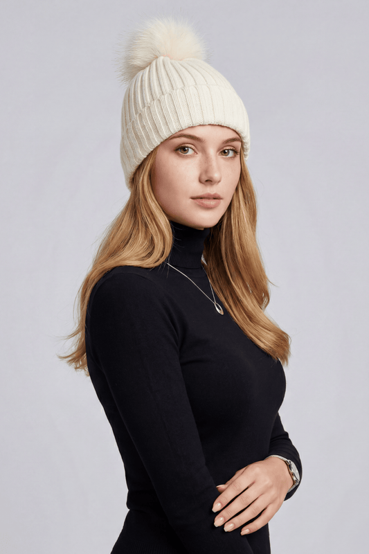 Bonnet fourrure avec pompon beige Héritage fourrure