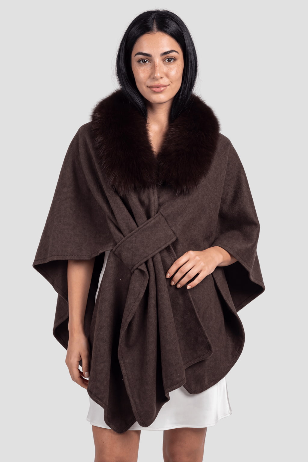 Cape en fourrure brune Héritage fourrure