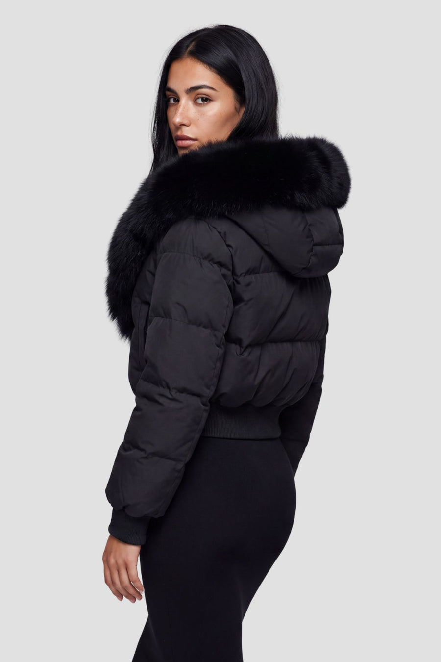 Doudoune courte en fourrure femme noire Héritage fourrure