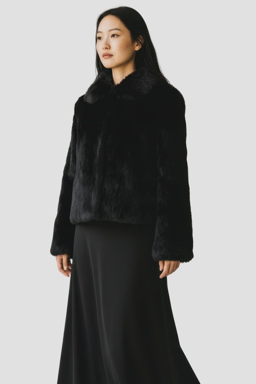 Manteau fourrure femme poil court noir Héritage fourrure