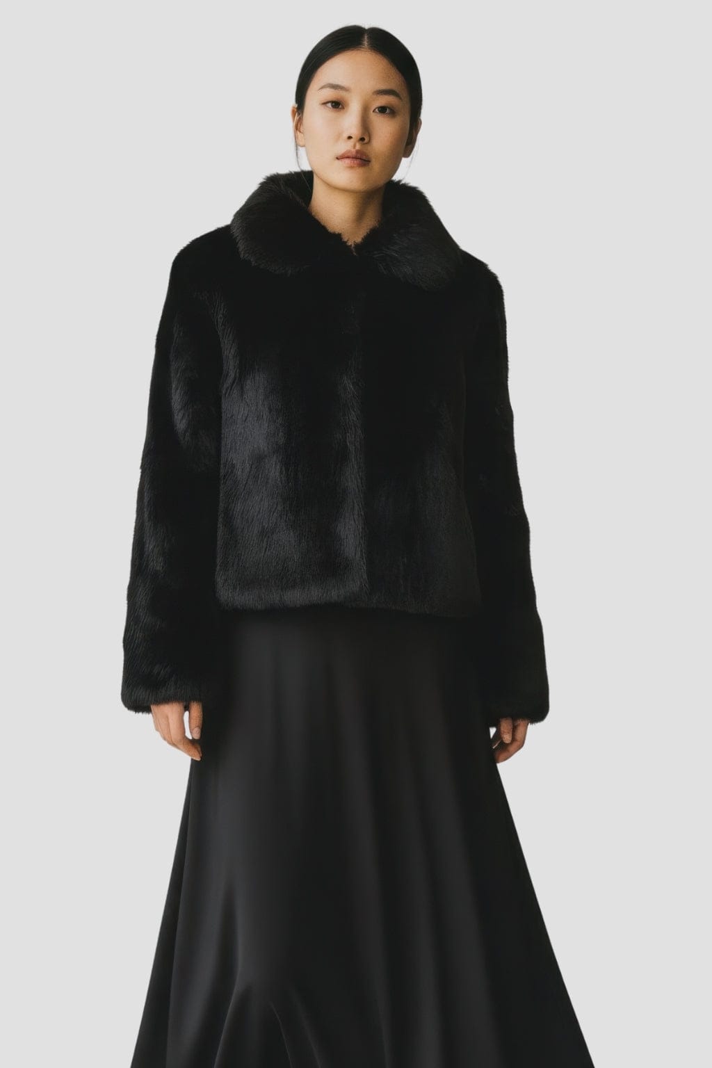 Manteau fourrure femme poil court noir Héritage fourrure