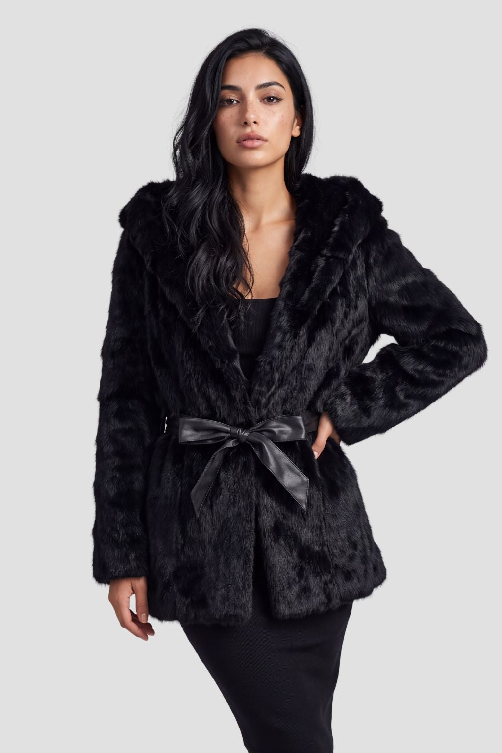 Manteau fourrure femme poil court noir Héritage fourrure