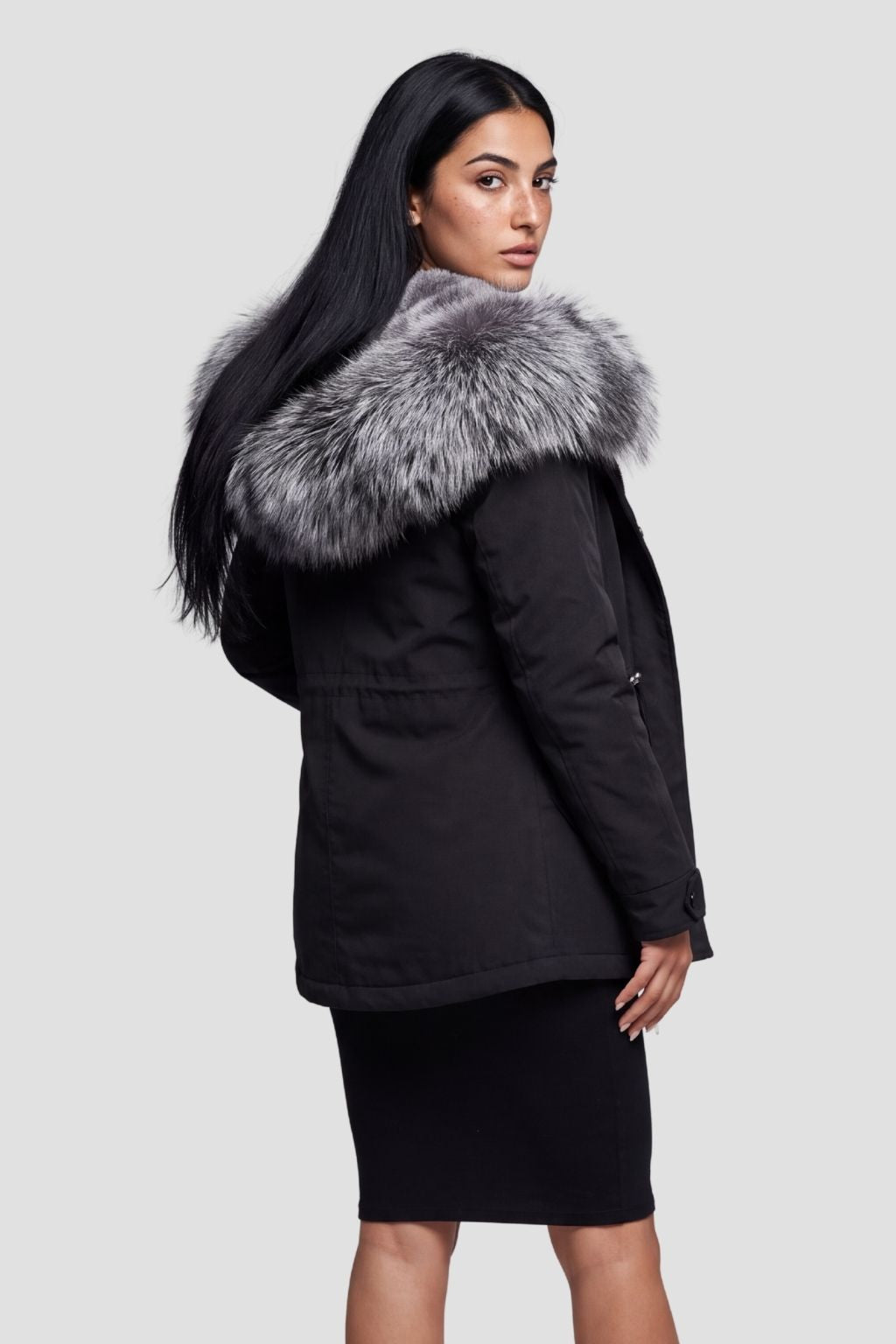 Parka fourrure femme courte noire Héritage fourrure