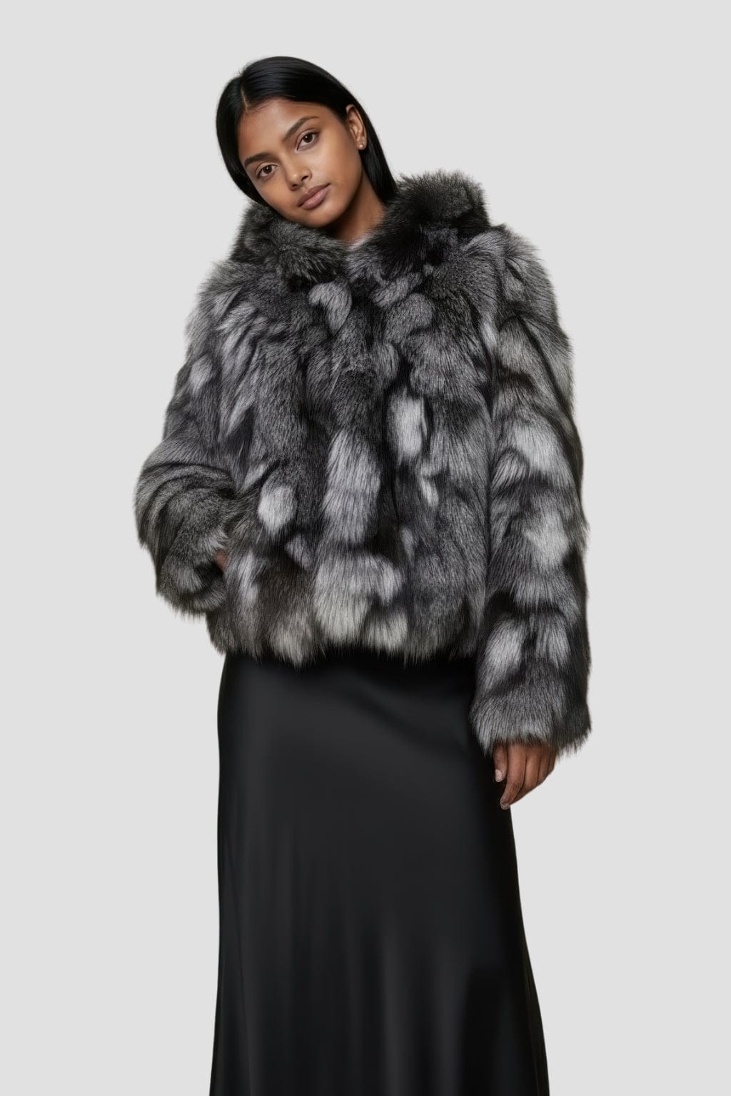 Veste à fourrure avec capuche grise Héritage fourrure