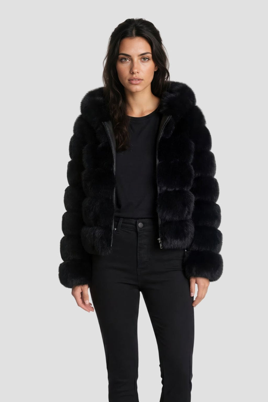 Veste à fourrure avec capuche noire Héritage fourrure