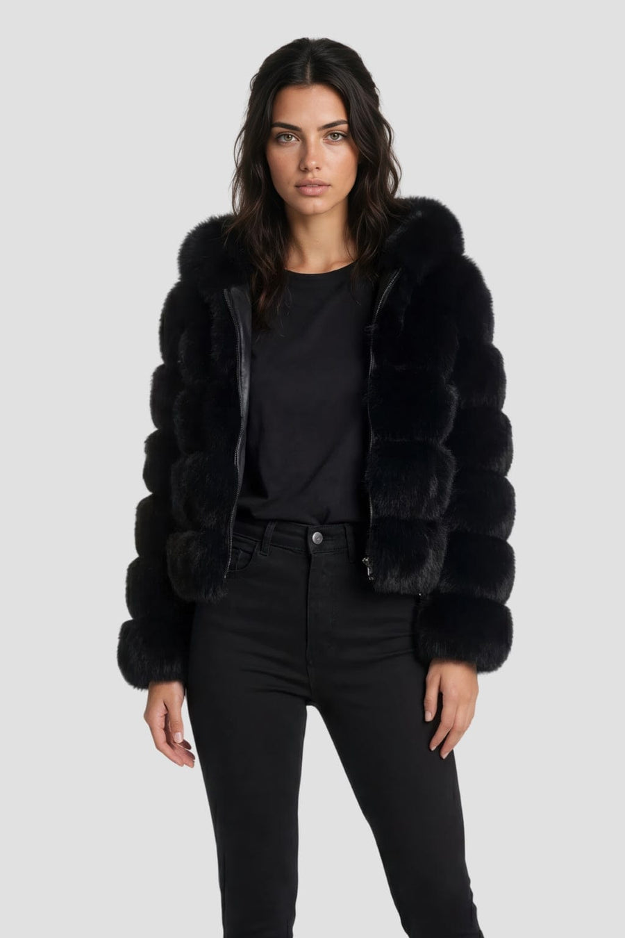 Veste à fourrure avec capuche noire Héritage fourrure